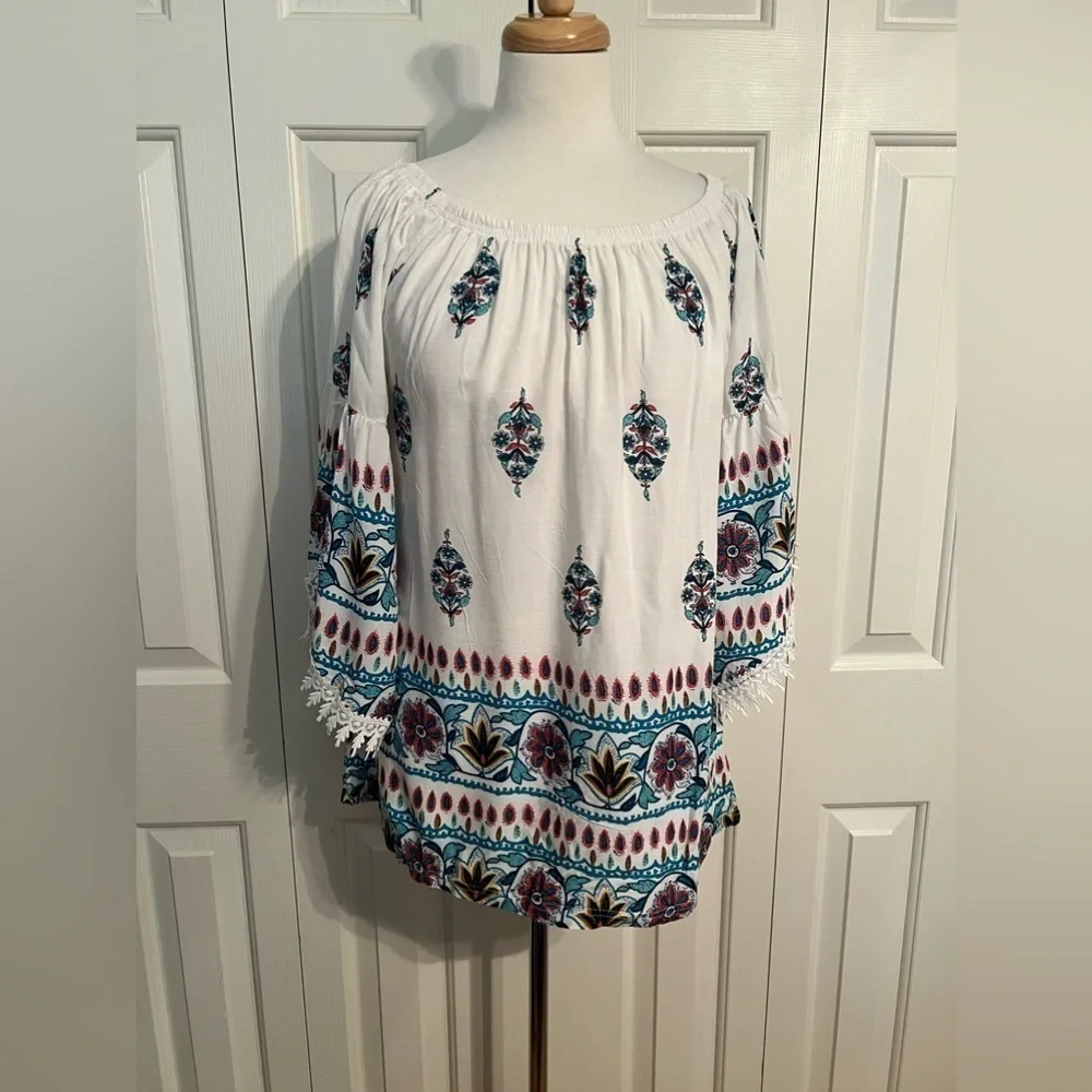 NWT Licia Peasant Boho Blouse Floral Paisley with Crochet Lace - Picture 6 of 12